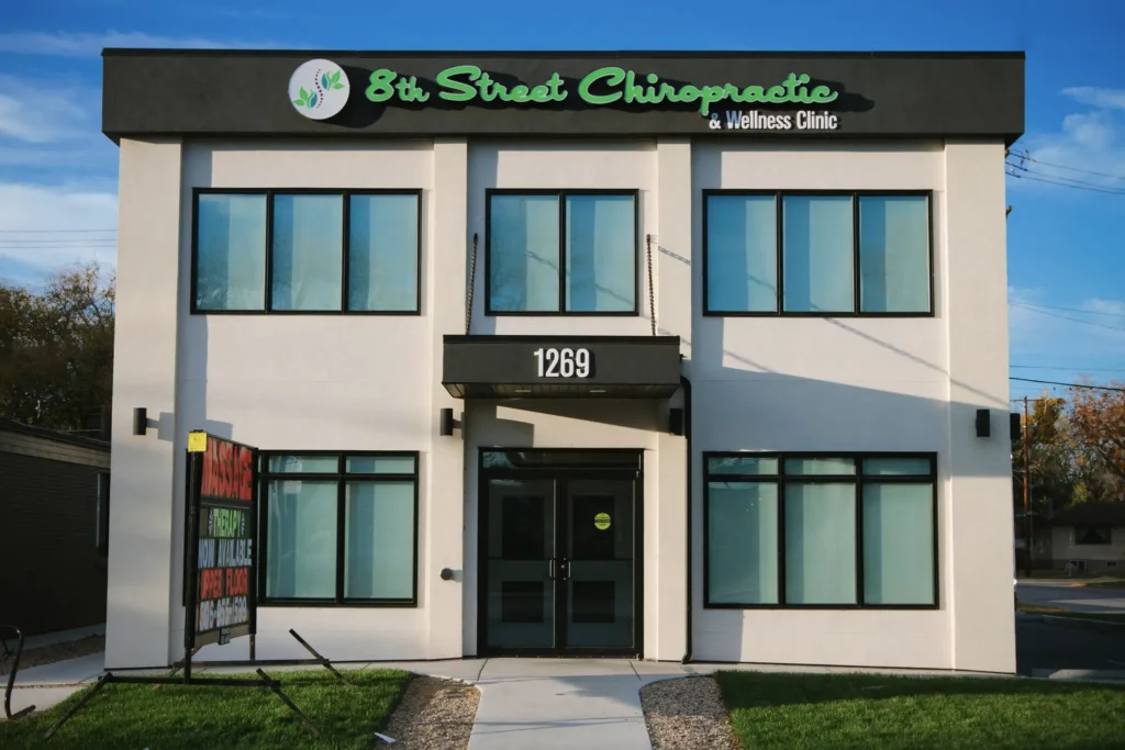 Cover image of 8th Street Chiropractic Health & Wellness Clinic